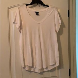 V neck tees
